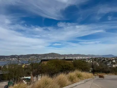 Se vente terreno en Villa Carlos Paz