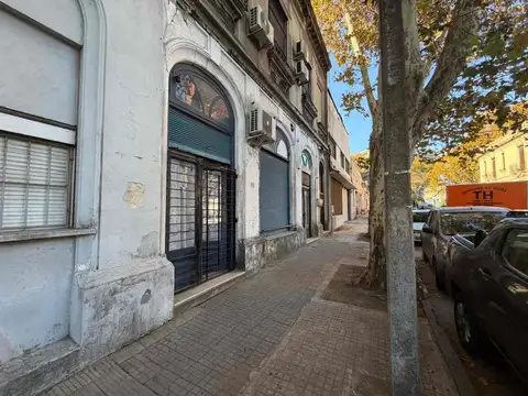 Vendo 2 casas total  6 dormitorios Reducto
