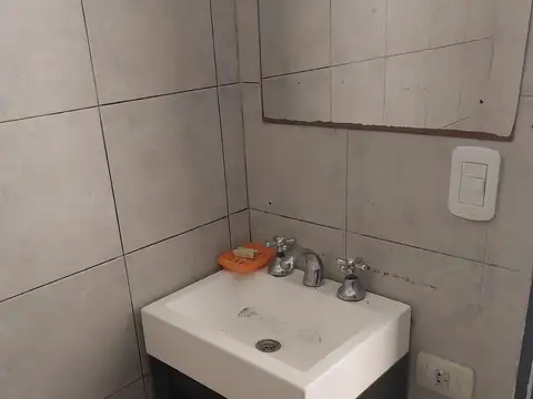 Depto Tipo Casa en Venta en Remedios de Escalada, USD 48.000