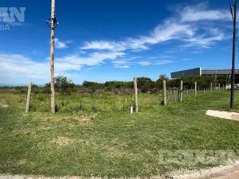 Terreno en Venta 15  mts Frente