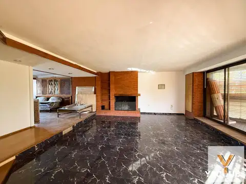 Departamento en Venta con 2 cocheras