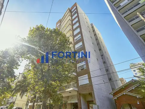 Venta de Departamento Semipiso 3 Ambientes Cochera  villa ballester