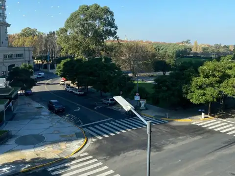 M Salotti 400, Piso 3
