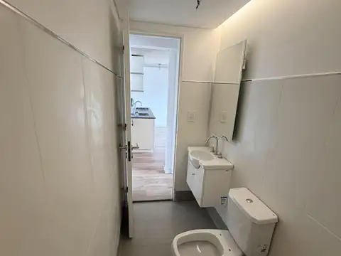 Casa 2 ambientes con 1 baño