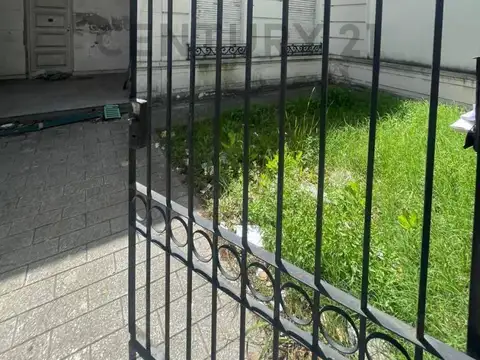 VENTA CASA 3 AMBIENTES CENTRO DE WILDE