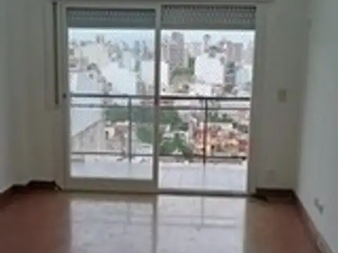 Alquiler Departamento 4 Ambientes con Cochera – Boedo