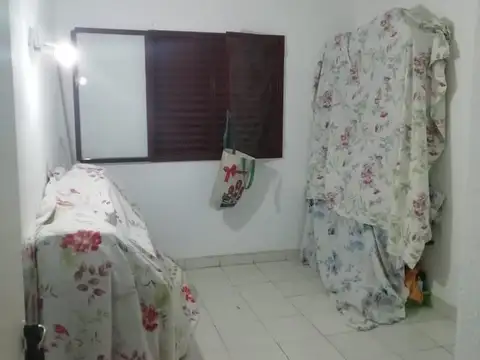Campos 2200, Piso 2