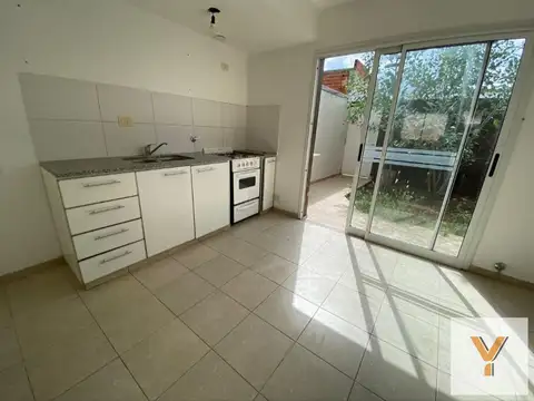 Depto Tipo Casa en Venta de 2 dormitorios