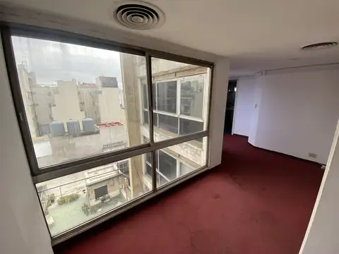 Oficina en Alquiler al Sur