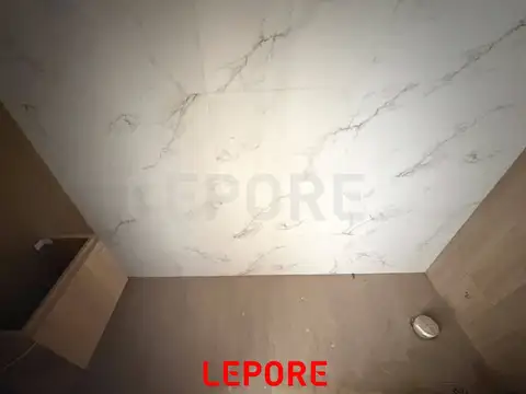 Departamento en Venta en Chacarita, USD 196.000