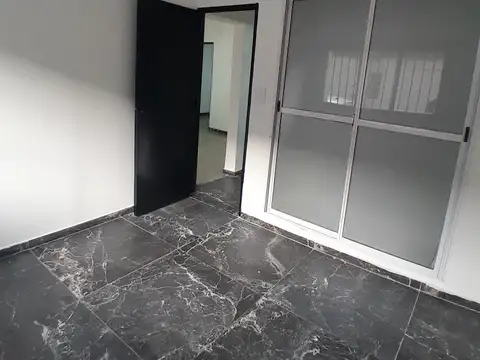 Rawson 100, Piso Pb