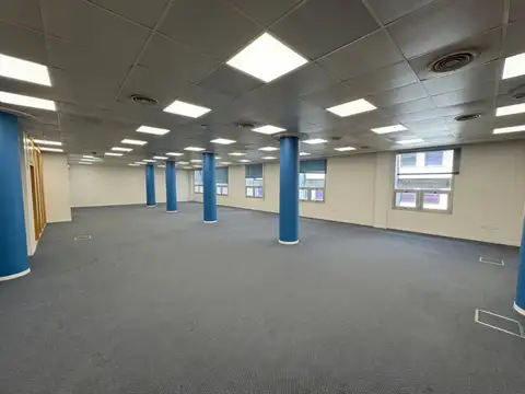 Local en Venta en San Nicolás, USD 5.000.000