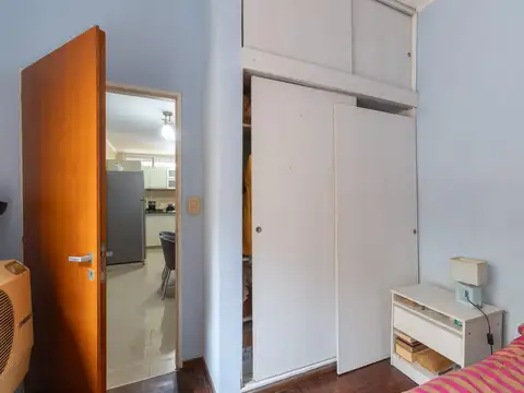 VENTA - CASA DE PASILLO DE CUATRO DORMIORIOS - BARRIO LUDUEÑA