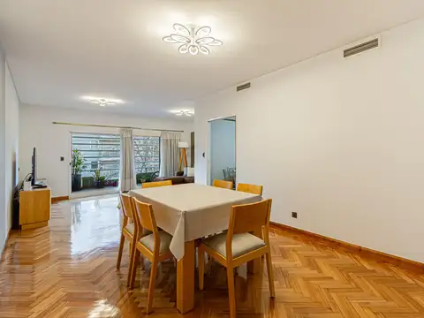 Departamento en Venta con 2 cocheras