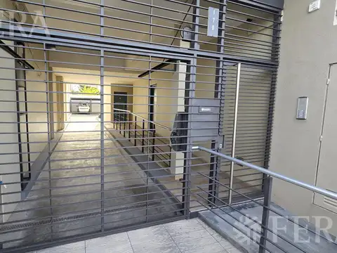 Departamento en Venta en Villa Dominico, USD 50.000