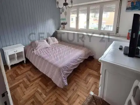 alberti 200, Piso 1