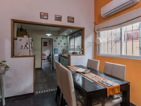 Casa en Venta con 1 cochera