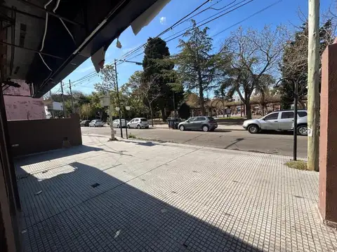 Local en Venta 50 años
