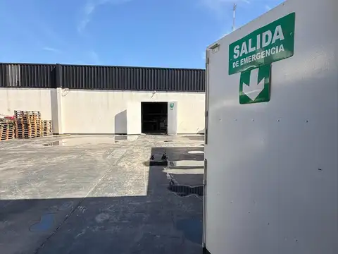 Galpon en Venta 45  mts Frente