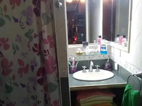 Departamento en Venta en Ezpeleta Este, USD 75.000