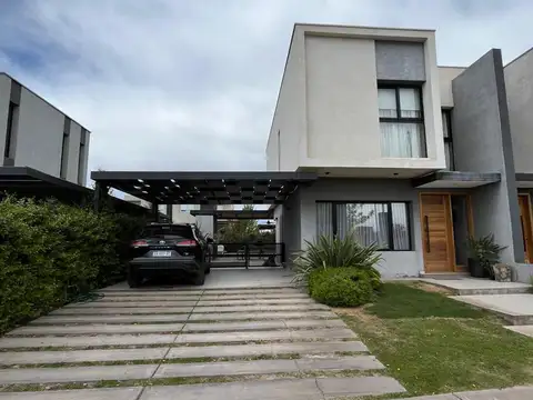 VENTA DUPLEX LUJAN DE CUYO