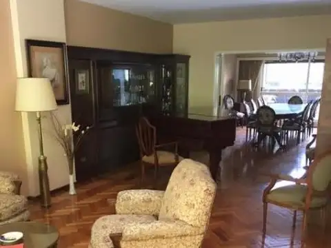 Departamento en Venta de 4 dormitorios