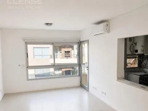 Departamento 3 ambientes con balcón y cochera en alquiler - Fincas de Iraola II