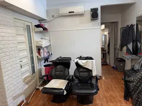 Local en Venta Via Púb.