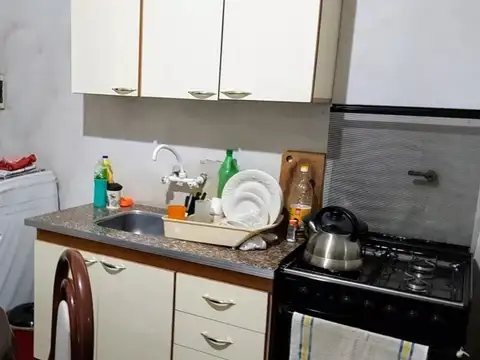 Casa en Venta en Castelar, USD 58.000