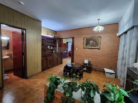 Casa en Venta en Quilmes, USD 99.900