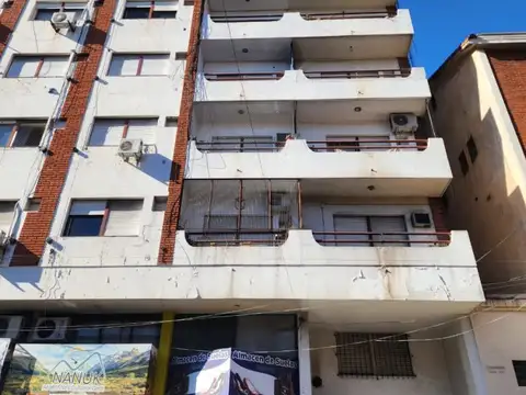 Departamento APTO PROFESIONAL  en el Centro de Morón