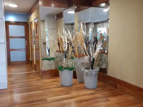 VENTA 3 AMB. COCHERA LA PERLA- CRONOS