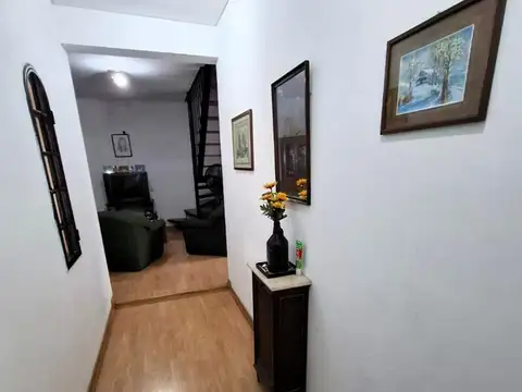 Depto Tipo Casa en Venta de 3 dormitorios
