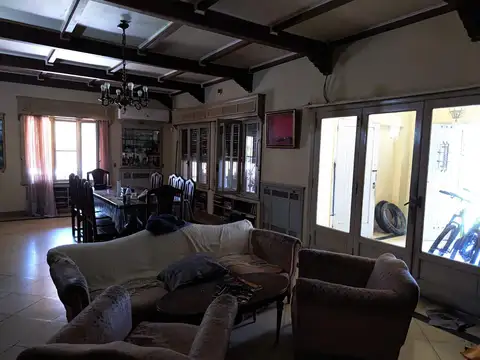 Casa en Venta de 5 dormitorios