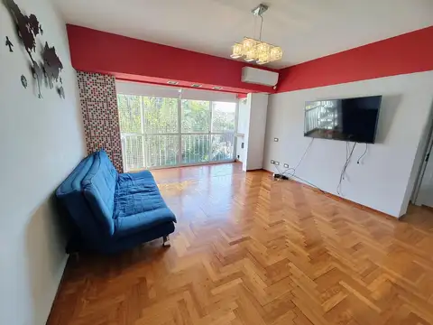 Hermoso 2 ambientes con cochera en Urquiza  