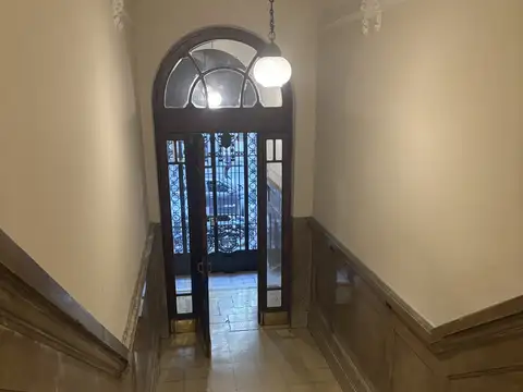 Bartolomé Mitre 1900, Piso 6