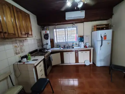 Depto Tipo Casa en Venta con 1 cocheras