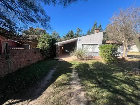 VENDO CASA 2 DORM. PLAYA DE ORO VILLA CARLOS PAZ