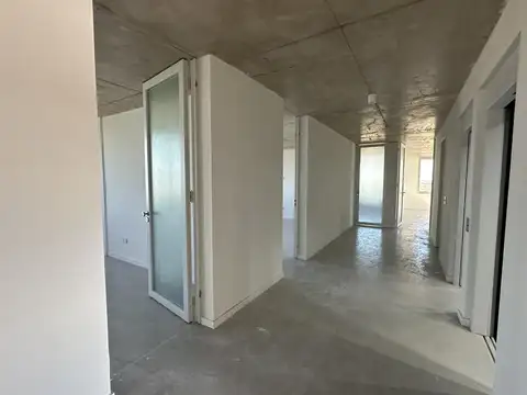 Oficina en Alquiler en Centro, $ 270.000
