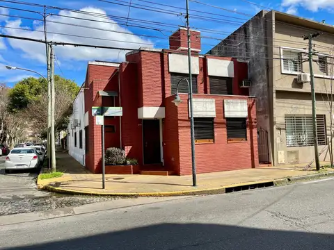 Depto Tipo Casa en Venta de 3 ambientes