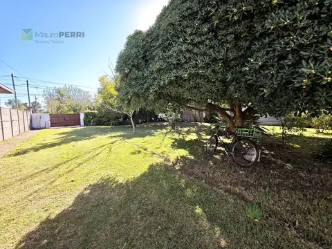 Casa en Venta con 4 cocheras