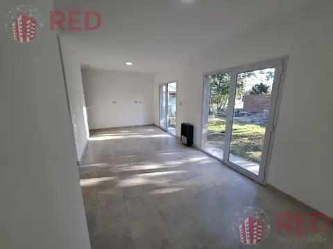 Casa 5 ambientes con 1 baño