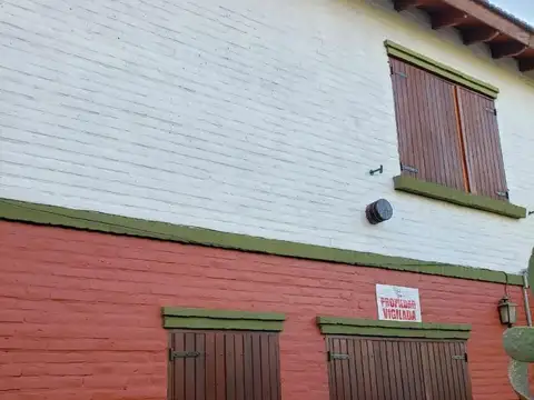 Casa 3 ambientes con 2 baños