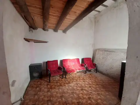Depto Tipo Casa en Venta en Remedios de Escalada, USD 65.000