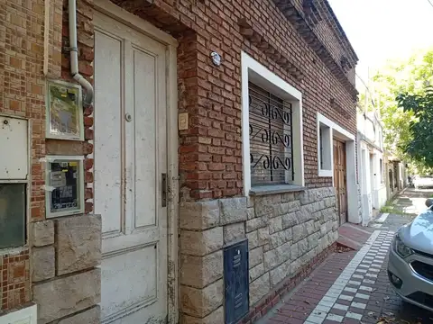 Alquiler con opción a compra de PH 2 plantas de 5  ambientes en Remedios De Escalada