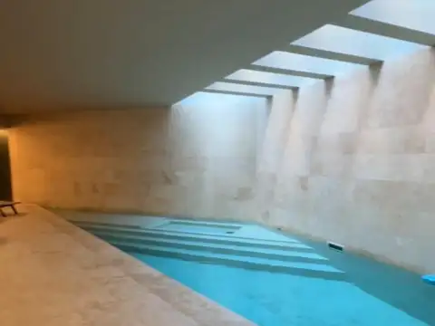 Departamento en Venta con 2 cocheras