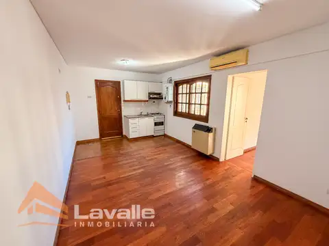 Departamento 3 ambientes en Quilmes con cochera