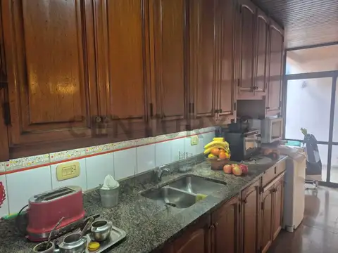 JOSE FEDERICO MORENO 2400, Piso 0