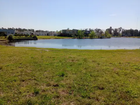 OPORTUNIDAD . LOTE AL LAGO  SANTA ISABEL ETAPA 2 ING MASWITCH