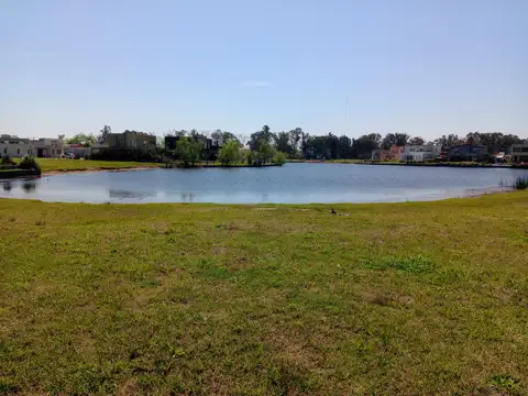 Terreno en Venta 33  mts Fondo